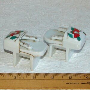 Vtg Japanese Geisha Geta Shoes Salt & Pepper SHAKERS, Platform Clog Sandals